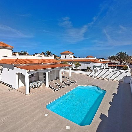 Vv Luna Golf Caleta De Fuste Exterior photo