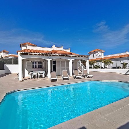 Vv Luna Golf Caleta De Fuste Exterior photo
